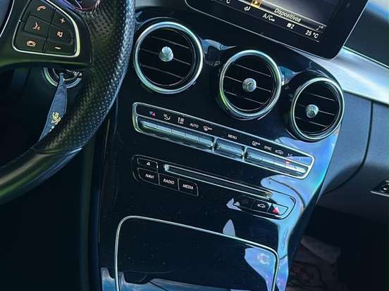 MERCEDES-BENZ-C 180-1.6 CGI 16V TURBO GASOLINA 4P AUTOMÁTICO MERCEDES-BENZ-C 180-2015