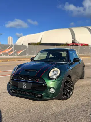 MINI COOPER 2.0 S EXCLUSIVE 16V TURBO GASOLINA 2P AUTOMÁTICO MINI COOPER 2.0 S EXCLUSIVE 16V TURBO GASOLINA 2P AUTOMÁTICO