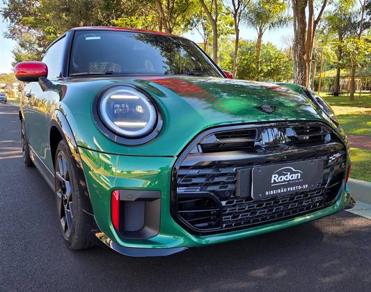 MINI COOPER 2.0 16V TWINPOWER GASOLINA JOHN COOPER WORKS 2P STEPTRONIC