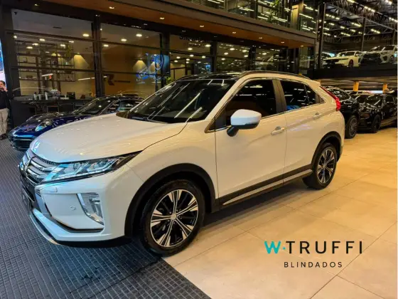 MITSUBISHI ECLIPSE CROSS 1.5 MIVEC TURBO GASOLINA HPE-S CVT MITSUBISHI ECLIPSE CROSS 1.5 MIVEC TURBO GASOLINA HPE-S CVT