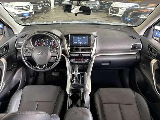 MITSUBISHI-ECLIPSE CROSS-1.5 MIVEC TURBO GASOLINA GLS CVT MITSUBISHI-ECLIPSE CROSS-2020