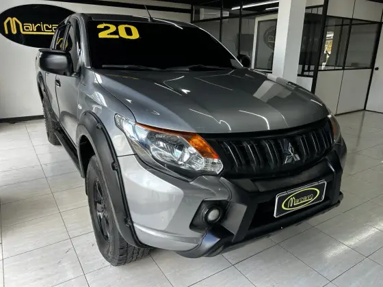 MITSUBISHI L200 TRITON 2.4 16V TURBO DIESEL SPORT GLX CD 4P 4X4 MANUAL MITSUBISHI L200 TRITON 2.4 16V TURBO DIESEL SPORT GLX CD 4P 4X4 MANUAL