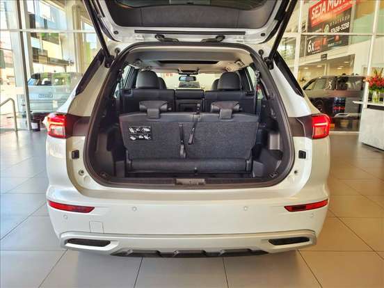 MITSUBISHI-OUTLANDER-2.4 PHEV HPE-S S-AWC DHT MITSUBISHI-OUTLANDER-2025