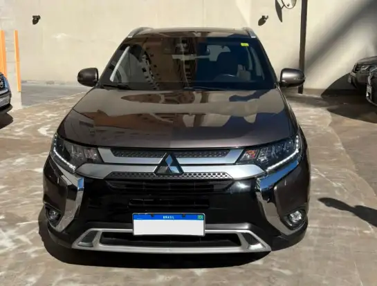 MITSUBISHI-OUTLANDER-3.0 MIVEC V6 GASOLINA HPE-S AWD AUTOMÁTICO MITSUBISHI-OUTLANDER-2019