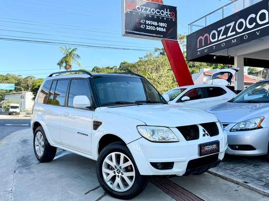 MITSUBISHI-PAJERO-2.5 HD 4X4 8V TURBO INTERCOOLER DIESEL 4P MANUAL MITSUBISHI-PAJERO-2011