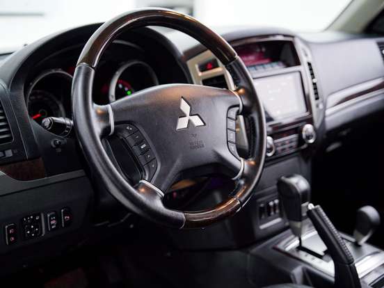 MITSUBISHI-PAJERO FULL-3.2 HPE 4X4 16V TURBO INTERCOOLER DIESEL 4P AUTOMÁTICO MITSUBISHI-PAJERO FULL-2019