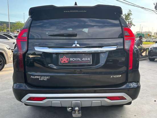 MITSUBISHI-PAJERO SPORT-2020