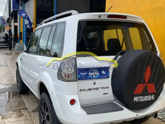 MITSUBISHI-PAJERO TR4-2.0 4X4 16V 140CV FLEX 4P AUTOMÁTICO MITSUBISHI-PAJERO TR4-2012