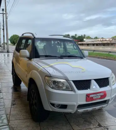 MITSUBISHI-PAJERO TR4-2012