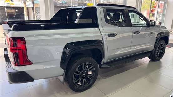 MITSUBISHI-TRITON-2026