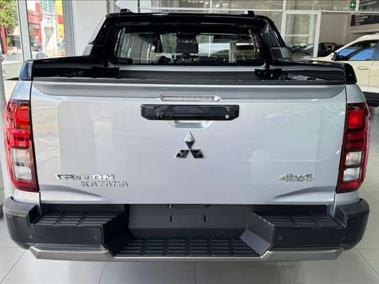 MITSUBISHI-TRITON-2.4 BITURBO DIESEL CD KATANA 4X4 AUTOMÁTICO MITSUBISHI-TRITON-2026