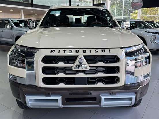 MITSUBISHI-TRITON-2.4 BITURBO DIESEL CD TERRA 4X4 AUTOMÁTICO MITSUBISHI-TRITON-2026