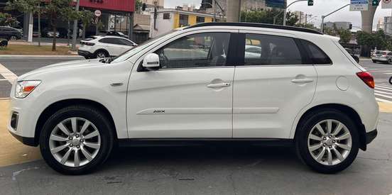 MITSUBISHI-ASX-2013