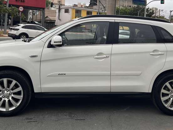 MITSUBISHI-ASX-2.0 4X4 AWD 16V GASOLINA 4P AUTOMÁTICO MITSUBISHI-ASX-2013