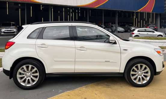 MITSUBISHI-ASX-2013