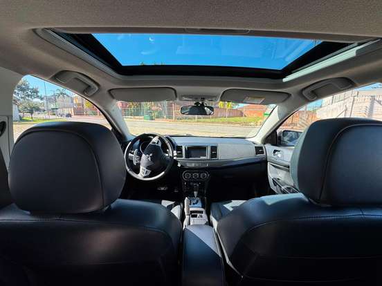 MITSUBISHI-LANCER-2011
