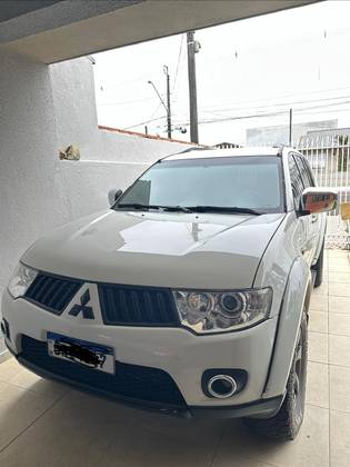 MITSUBISHI PAJERO DAKAR 3.2 4X4 16V TURBO INTERCOOLER DIESEL 4P MANUAL