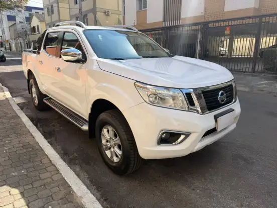 NISSAN-FRONTIER-2.3 16V TURBO DIESEL LE CD 4X4 AUTOMÁTICO NISSAN-FRONTIER-2017