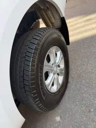 NISSAN-FRONTIER-2017