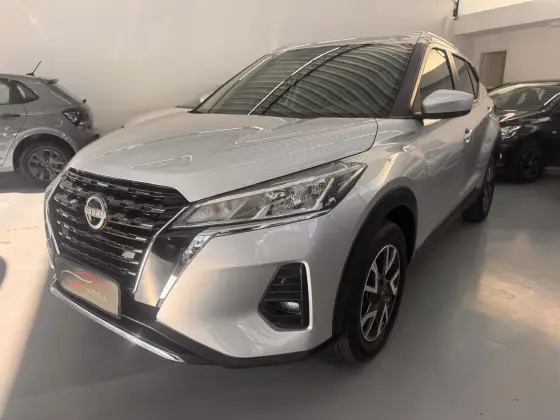 NISSAN KICKS 1.6 16V FLEXSTART SENSE XTRONIC NISSAN KICKS 1.6 16V FLEXSTART SENSE XTRONIC