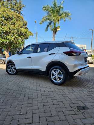 NISSAN-KICKS-2022
