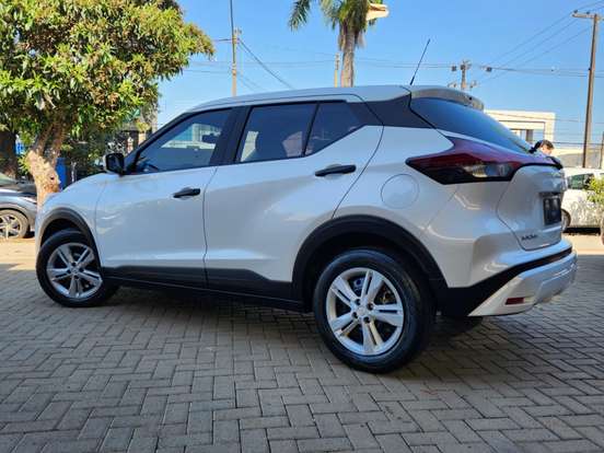 NISSAN-KICKS-1.6 16V FLEXSTART ACTIVE XTRONIC NISSAN-KICKS-2022