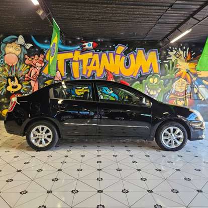 NISSAN-SENTRA-2011