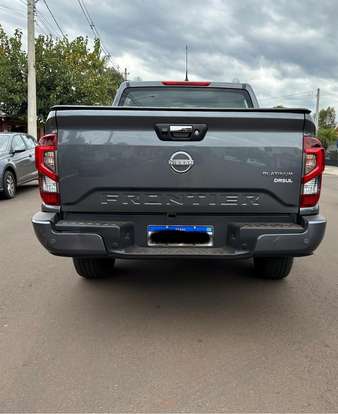 NISSAN-FRONTIER-2025