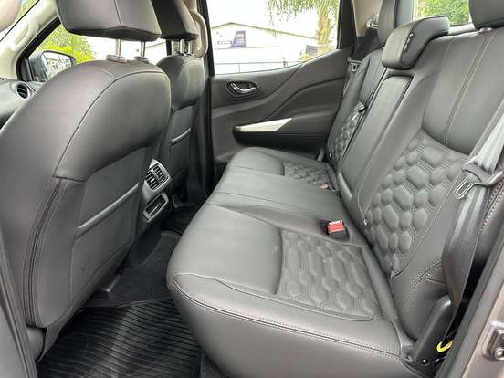 NISSAN-FRONTIER-2025