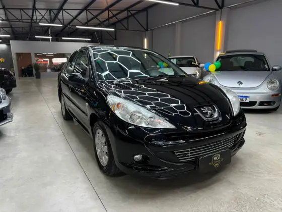 PEUGEOT 207 1.4 XR PASSION SPORT 8V FLEX 4P MANUAL PEUGEOT 207 1.4 XR PASSION SPORT 8V FLEX 4P MANUAL