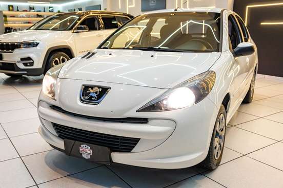 PEUGEOT-207-2014