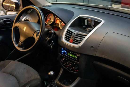 PEUGEOT-207-1.4 ACTIVE 8V FLEX 4P MANUAL PEUGEOT-207-2014