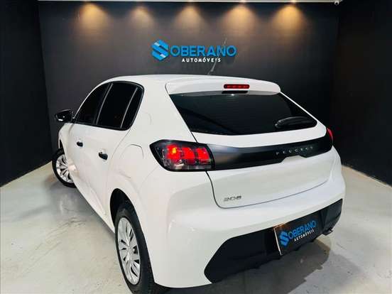 PEUGEOT-208-2023