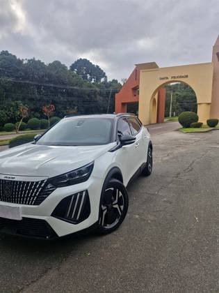PEUGEOT 2008 1.0 TURBO 200 FLEX GT CVT