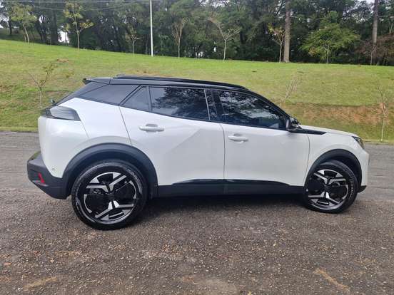 PEUGEOT-2008-2025