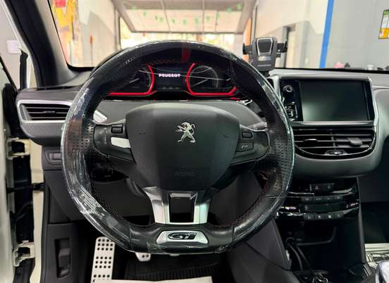 PEUGEOT-208-1.6 THP GT 16V FLEX 4P MANUAL PEUGEOT-208-2017