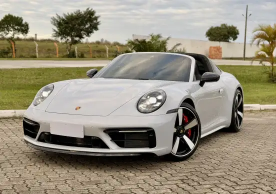 PORSCHE-911-2023