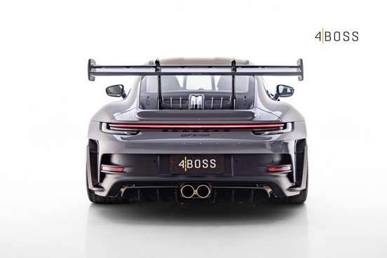 PORSCHE-911-2023
