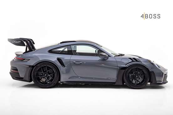 PORSCHE-911-2023
