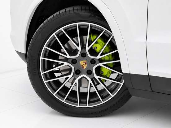 PORSCHE-CAYENNE-2023