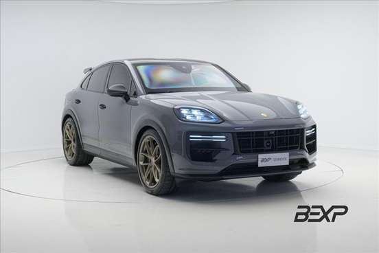 PORSCHE-CAYENNE-2025