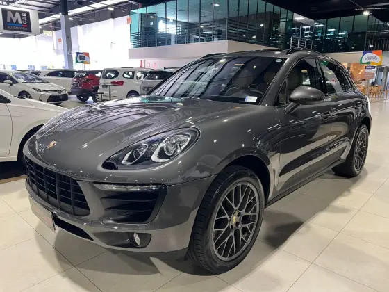PORSCHE MACAN 2.0 16V GASOLINA 4P AUTOMÁTICO PORSCHE MACAN 2.0 16V GASOLINA 4P AUTOMÁTICO