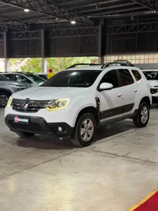RENAULT DUSTER 1.6 16V SCE FLEX INTENSE X-TRONIC RENAULT DUSTER 1.6 16V SCE FLEX INTENSE X-TRONIC
