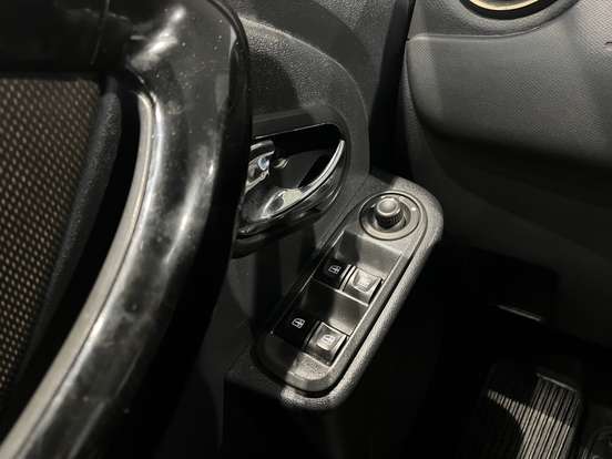 RENAULT-DUSTER-2017