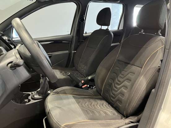RENAULT-DUSTER-2017