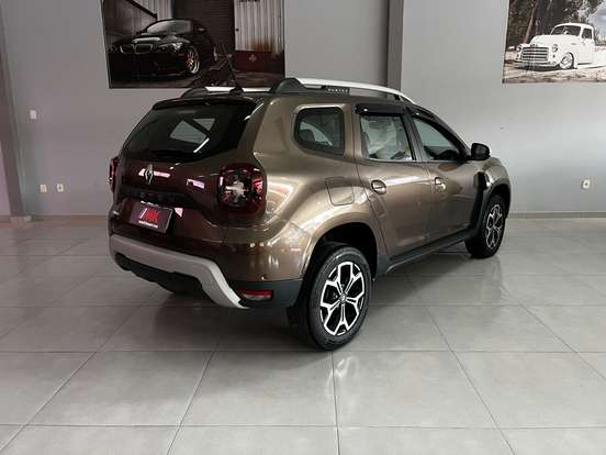 RENAULT-DUSTER-2020