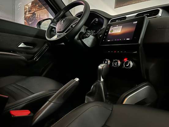 RENAULT-DUSTER-2020