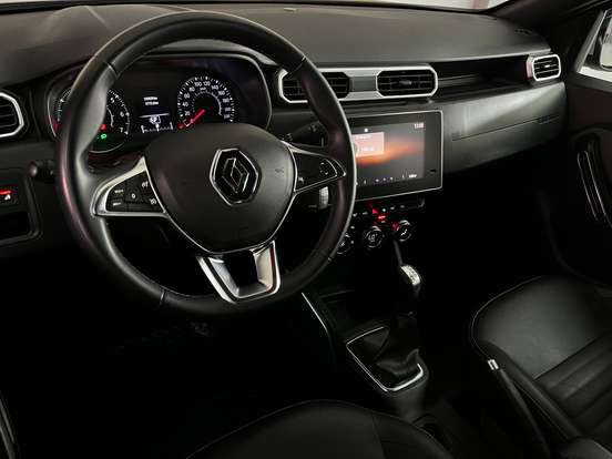 RENAULT-DUSTER-2020