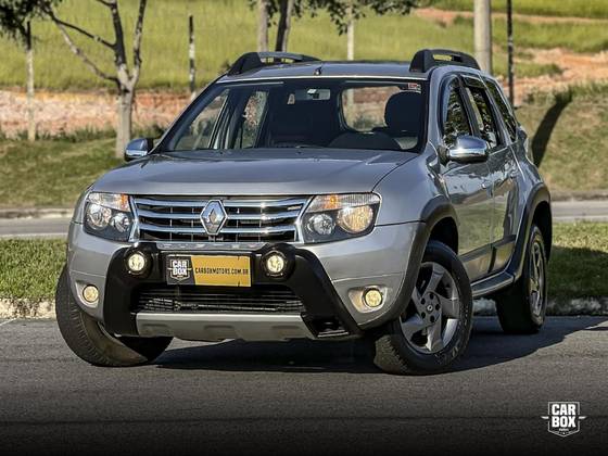RENAULT DUSTER 2.0 DYNAMIQUE 4X2 16V FLEX 4P AUTOMÁTICO