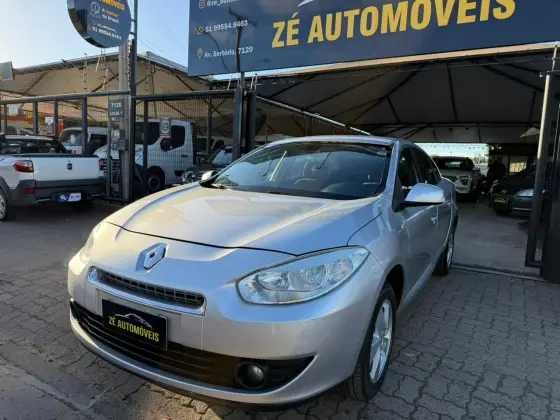 RENAULT FLUENCE 2.0 DYNAMIQUE 16V FLEX 4P MANUAL RENAULT FLUENCE 2.0 DYNAMIQUE 16V FLEX 4P MANUAL